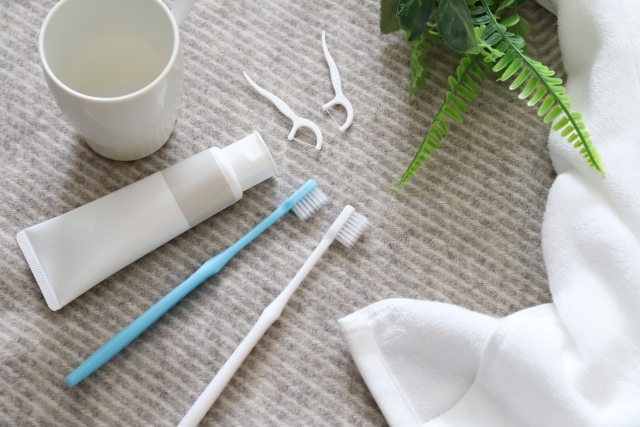 ブラッシングやフロスの刺激